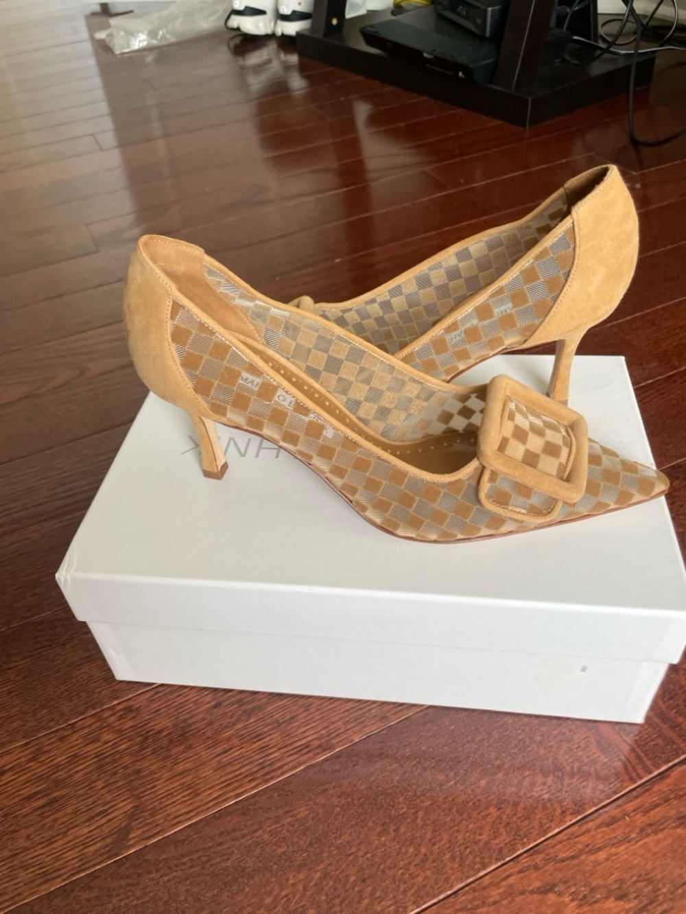 Brand New Manolo Blahnik MAYSALE PUMP Suede Mesh 70mm Size 38.5